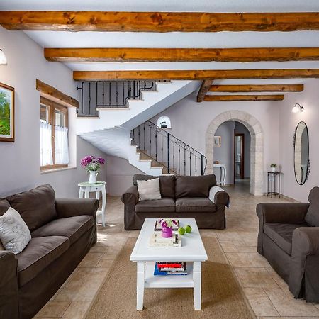 Villa Oliveta By Istrialux Filipana Ngoại thất bức ảnh
