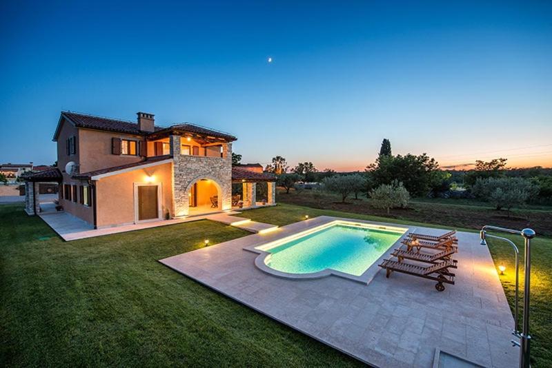 Villa Oliveta By Istrialux Filipana Ngoại thất bức ảnh
